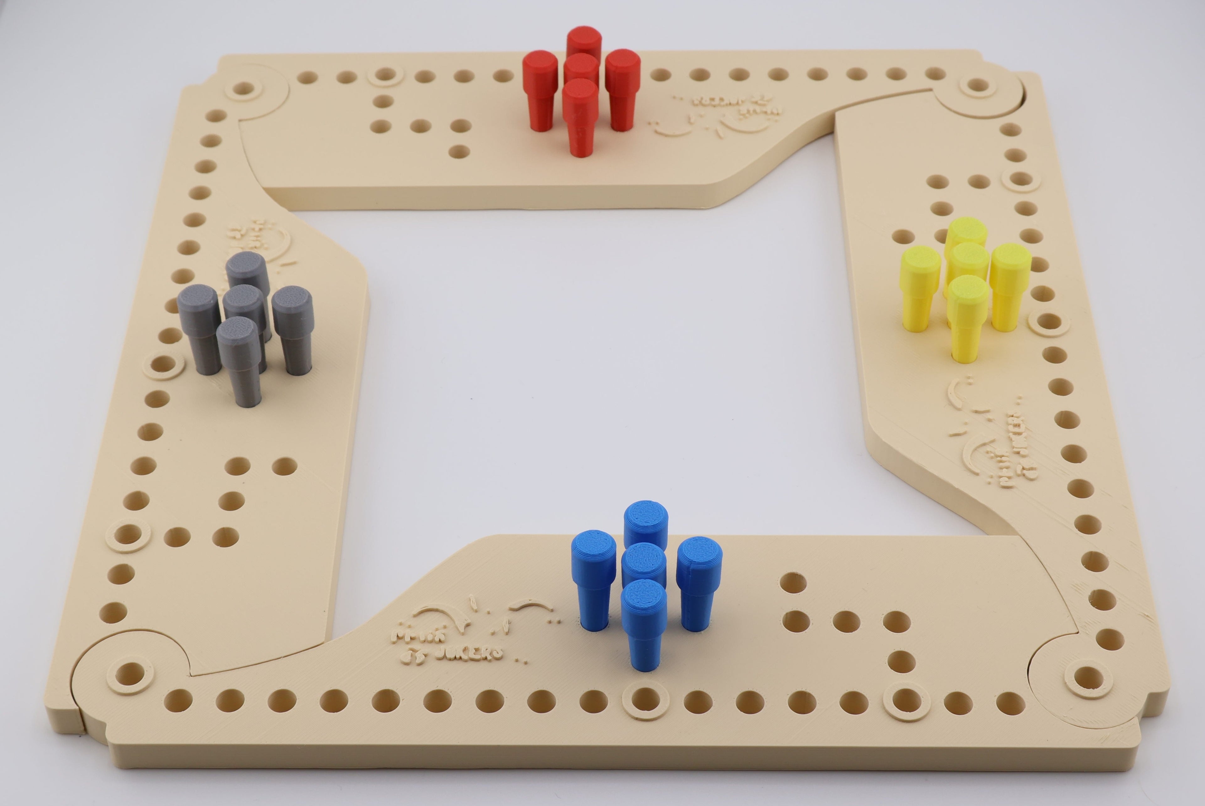 Pegs and Jokers Board game